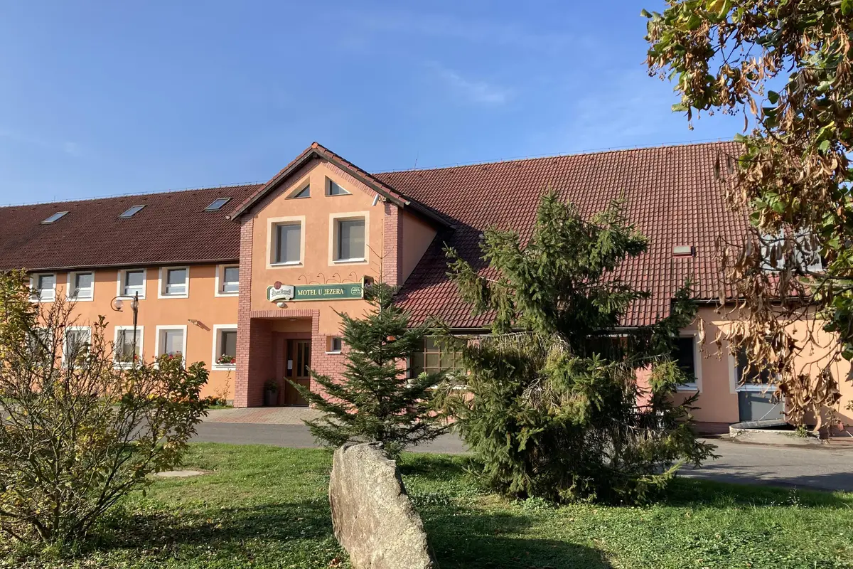 Hotel U Jezera